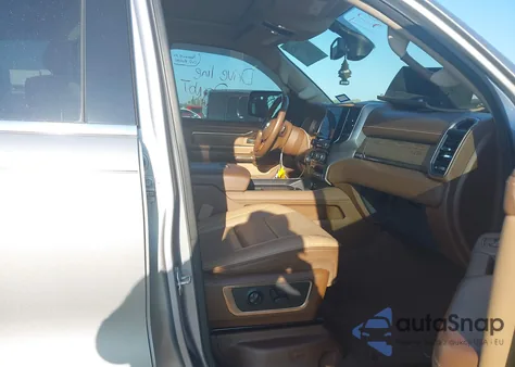 2019 Ram 1500 Longhorn 4X4 5'7 Box z USA, uszkodzony, nr VIN 1C6SRFKT0KN532371